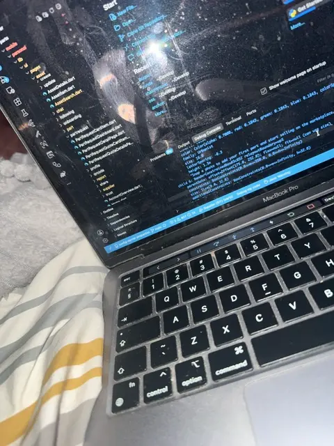 Apple MacBook Pro Laptop